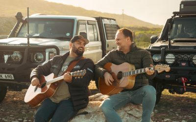 Dassie En Robbie Wessels Vat Die Pad Met Nuwe Enkelsnit: “Koop Vir Jou ’N Bakkie”