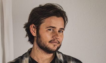 Logan Pietersen Stel Emosioneel Rou Nuwe Enkelsnit “Help My Glo” Vry